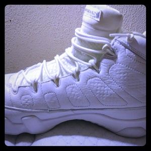 Air Jordan 9 25th Anniversary Edition